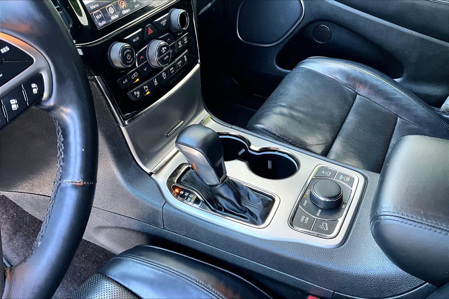 Used 2019 Jeep Grand Cherokee High Altitude AWD/4WD image 17