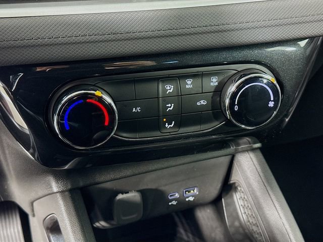 Used 2024 Chevrolet TrailBlazer LT image 16