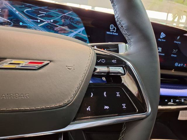 New 2026 Cadillac Optiq V w/ LPO, Floor Liner Package AWD/4WD image 18