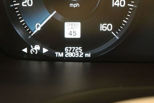 Used 2020 Volvo S60 T5 Momentum FWD image 19