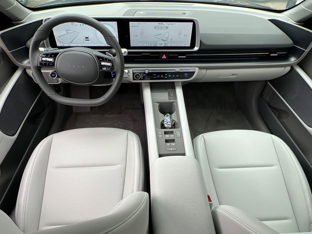 New 2025 Hyundai Ioniq 6 SEL image 16