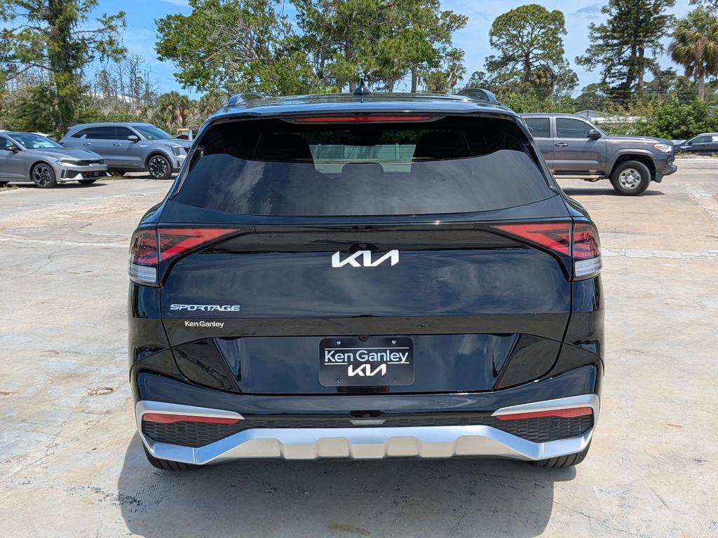 Certified 2025 Kia Sportage SX FWD image 7
