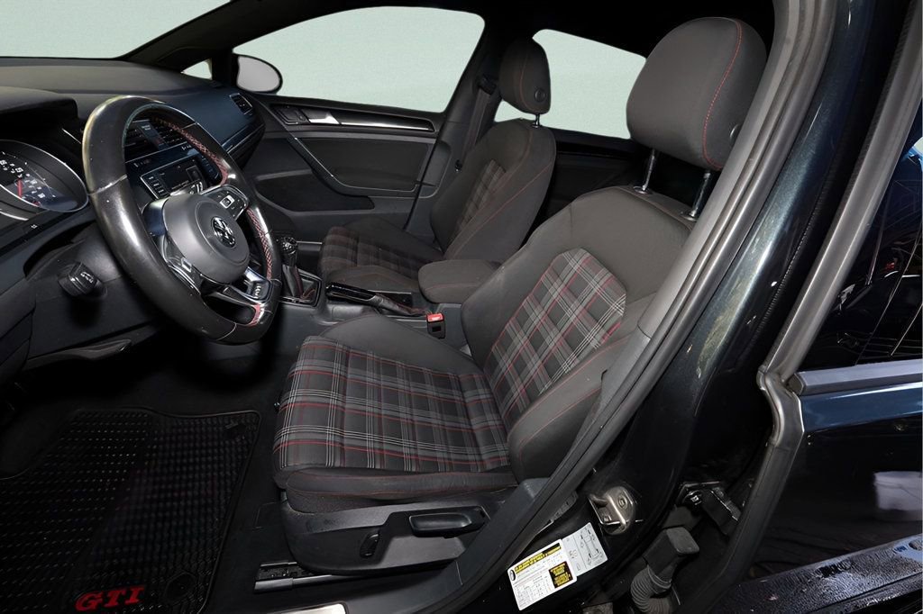 Used 2016 Volkswagen GTI S FWD image 11