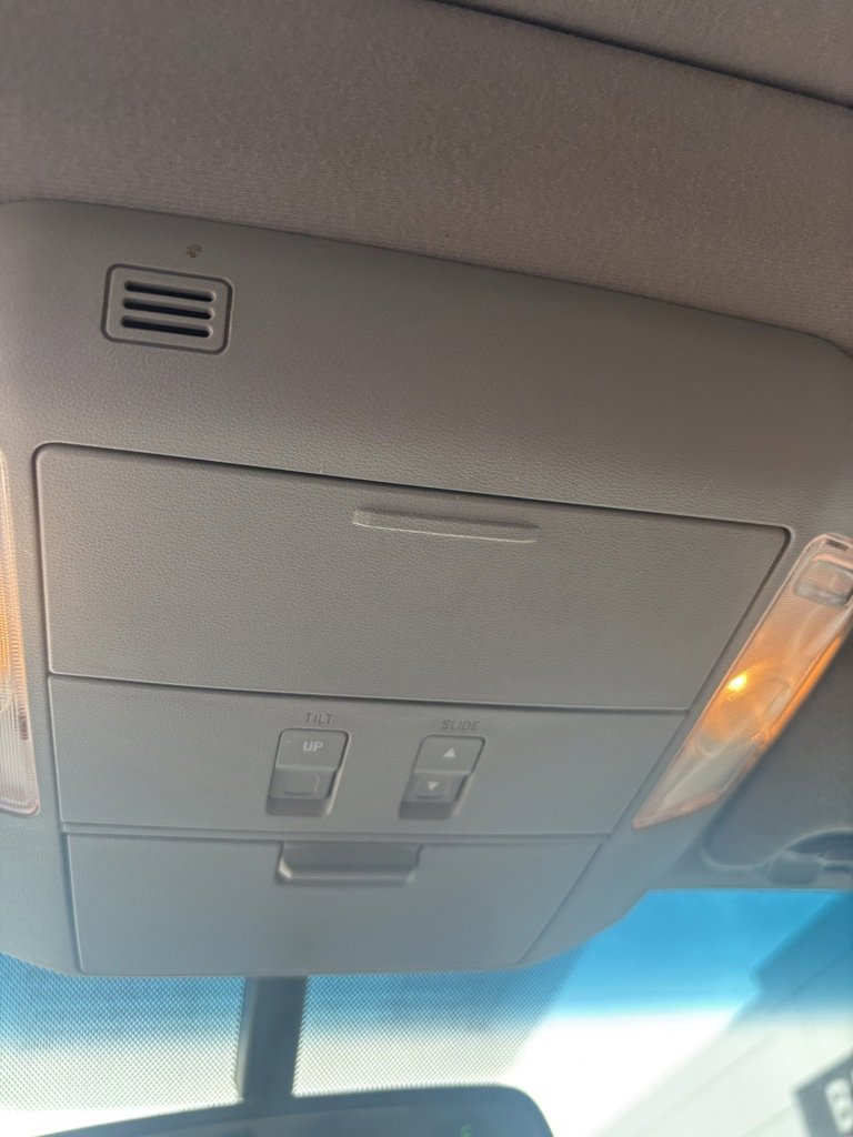 Used 2017 Toyota Sequoia Platinum image 24