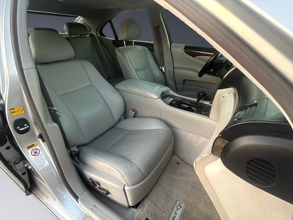 Used 2007 Lexus LS 460 RWD image 11
