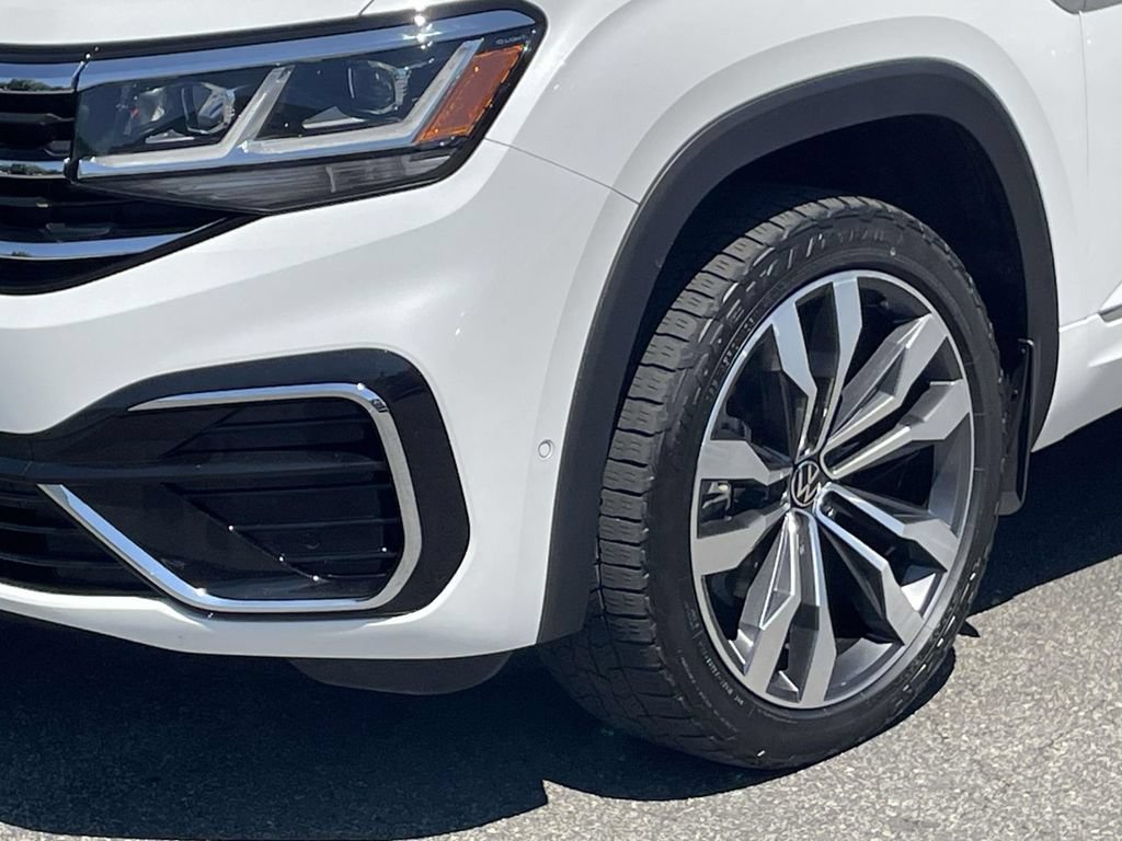 Used 2023 Volkswagen Atlas Cross Sport SEL Premium R-Line AWD/4WD image 12