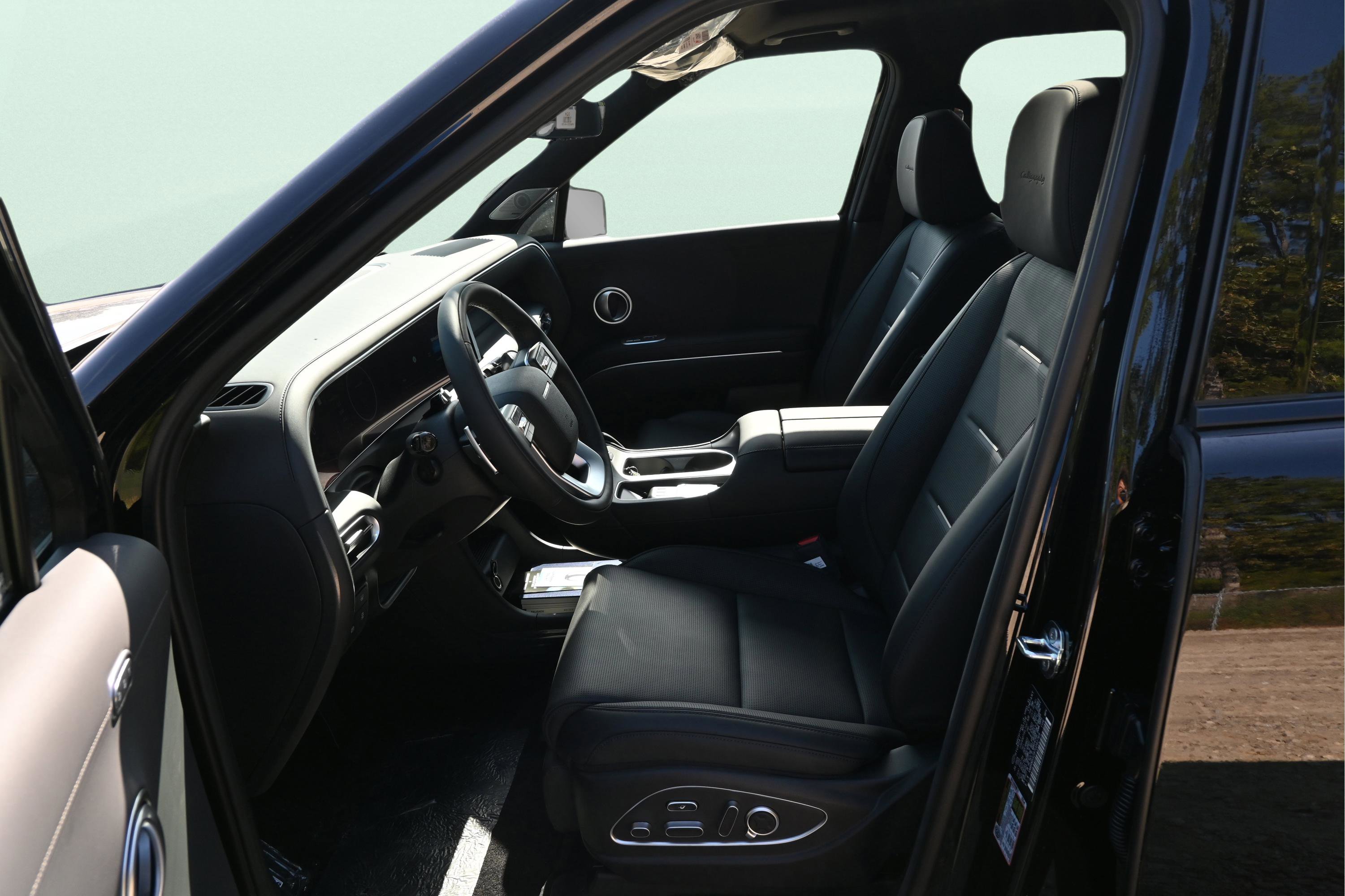New 2026 Hyundai Palisade Calligraphy image 11