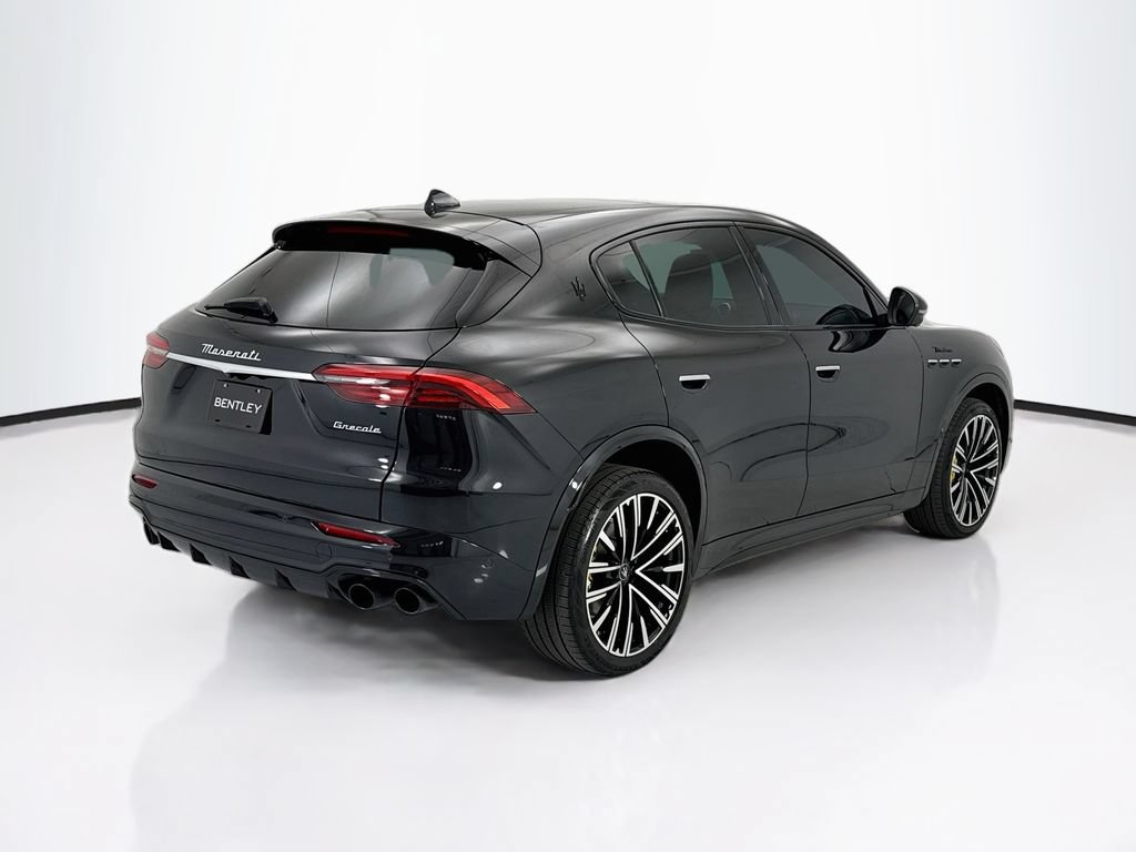 Used 2023 Maserati Grecale Modena AWD/4WD image 5