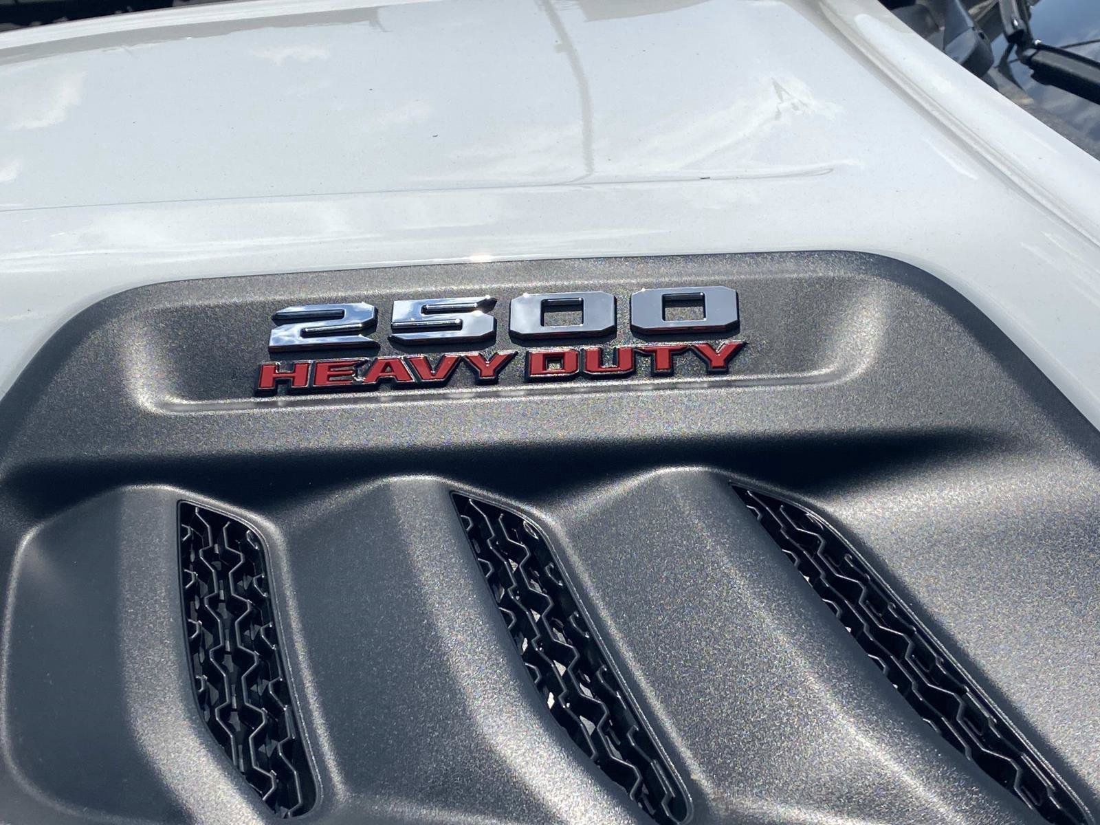 New 2027 RAM 2500 Laramie w/ Sport Appearance Package AWD/4WD image 9