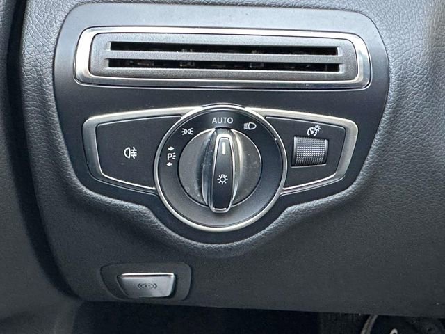 Used 2018 Mercedes-Benz C 300 4MATIC Sedan image 27