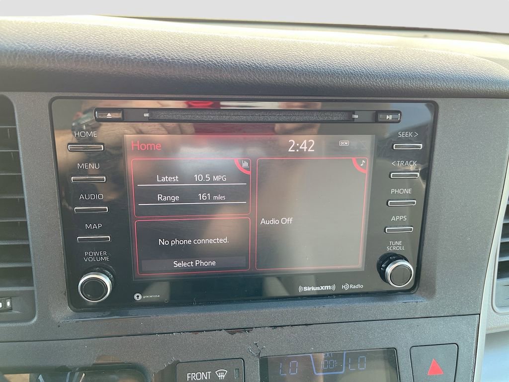 Used 2020 Toyota Sienna LE FWD image 14