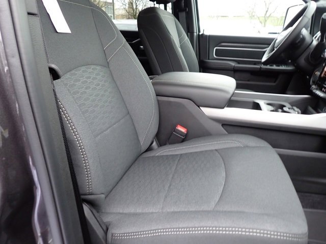 New 2026 RAM 3500 Big Horn image 9