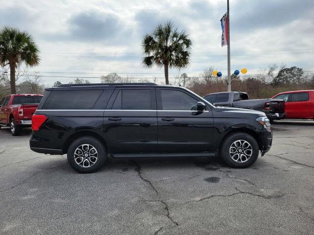 Certified 2023 Ford Expedition Max XLT image 7