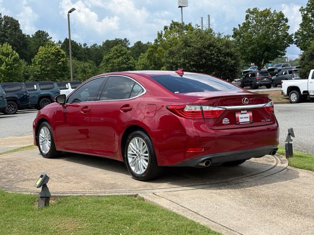 Used 2015 Lexus ES 350 w/ Luxury Package FWD image 5
