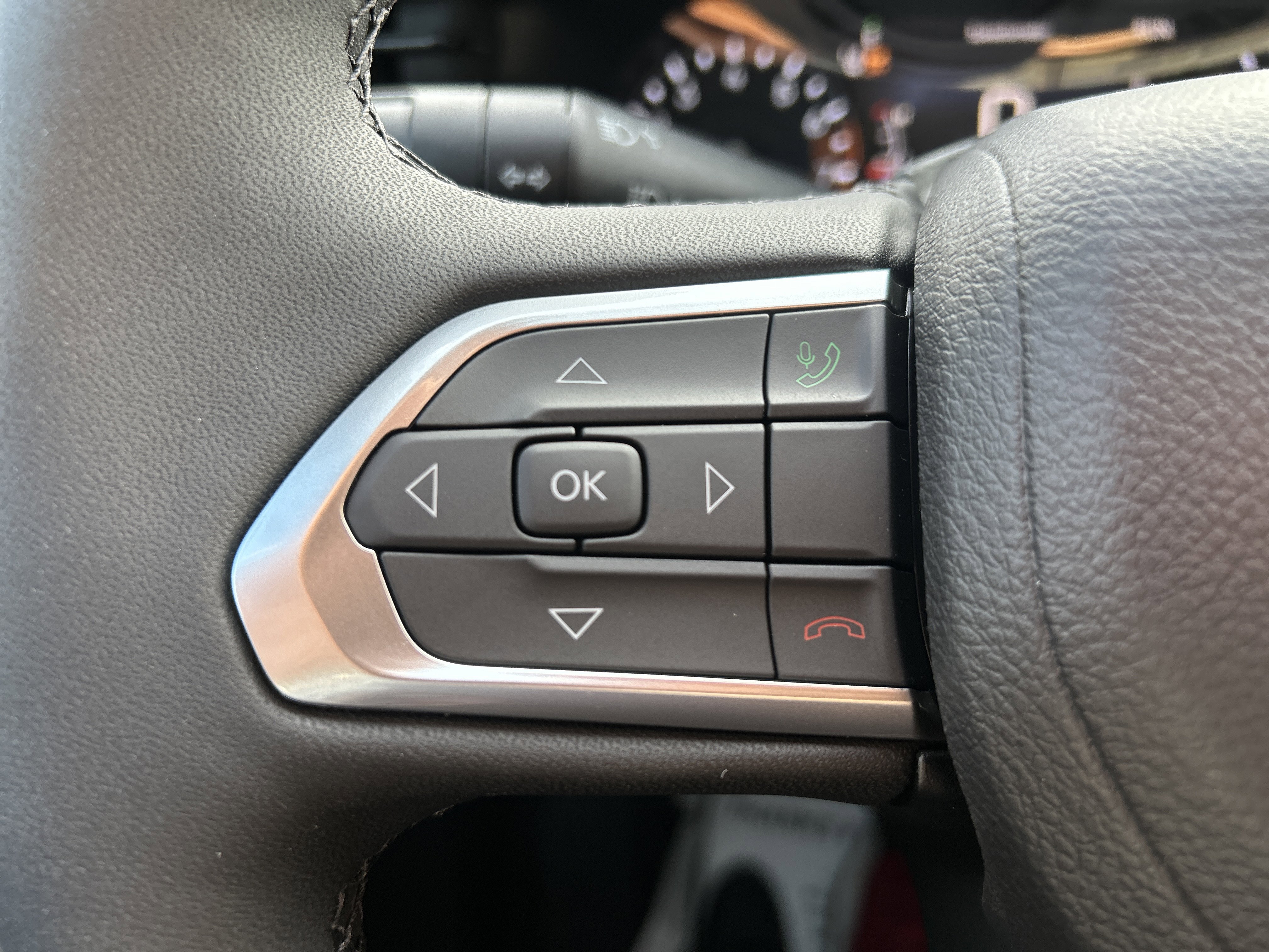 New 2026 Jeep Compass Latitude image 18