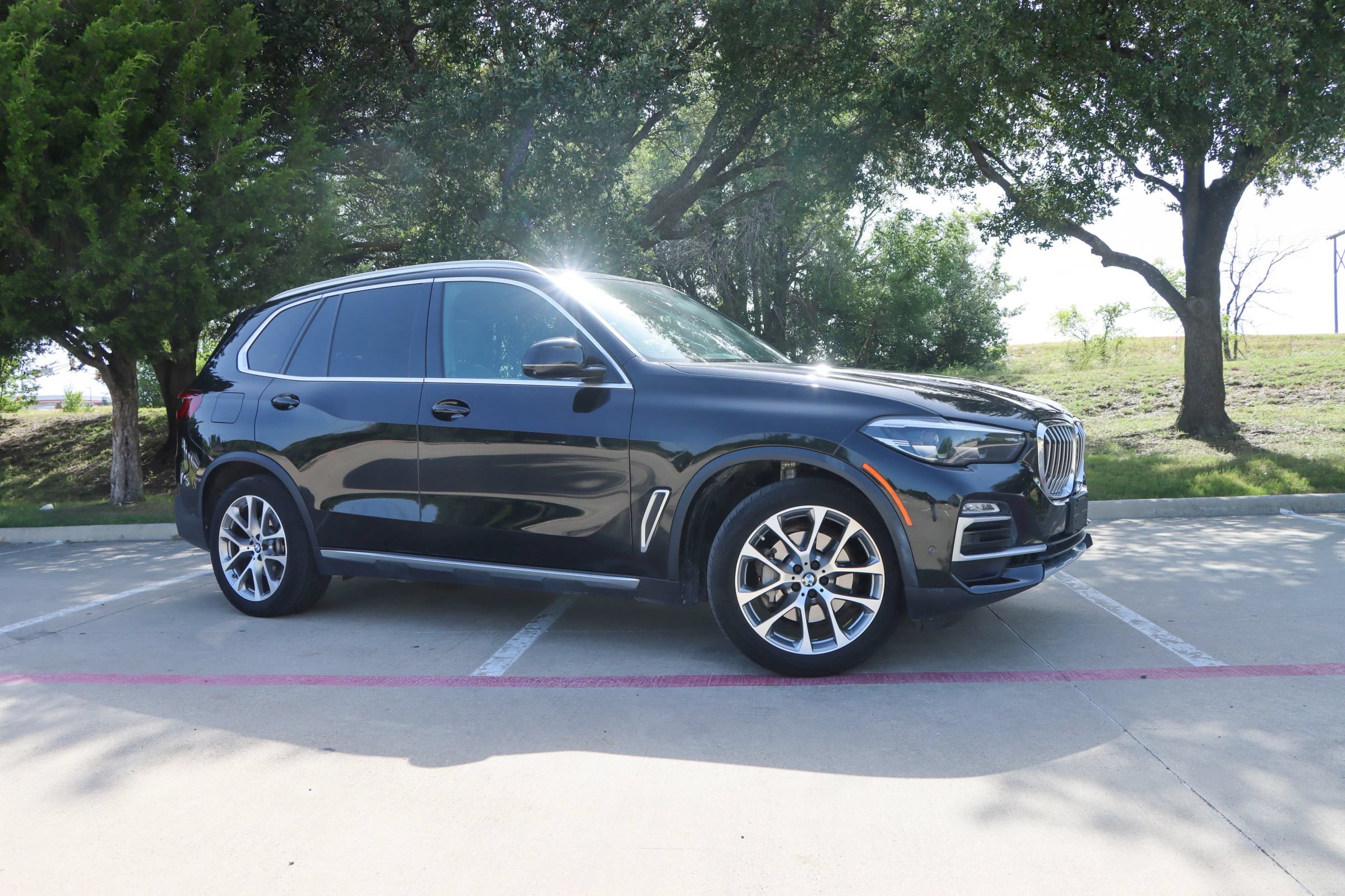 Used 2021 BMW X5 sDrive40i w/ Convenience Package RWD image 1