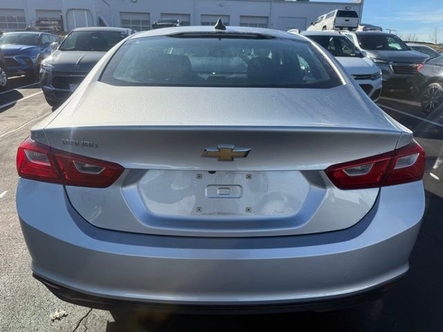 Used 2021 Chevrolet Malibu LS image 3