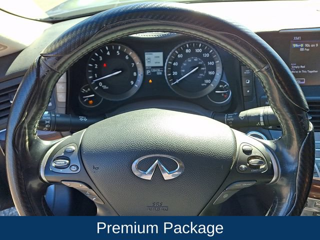 Used 2017 INFINITI Q70 L 3.7 w/ Deluxe Touring Package AWD/4WD image 4
