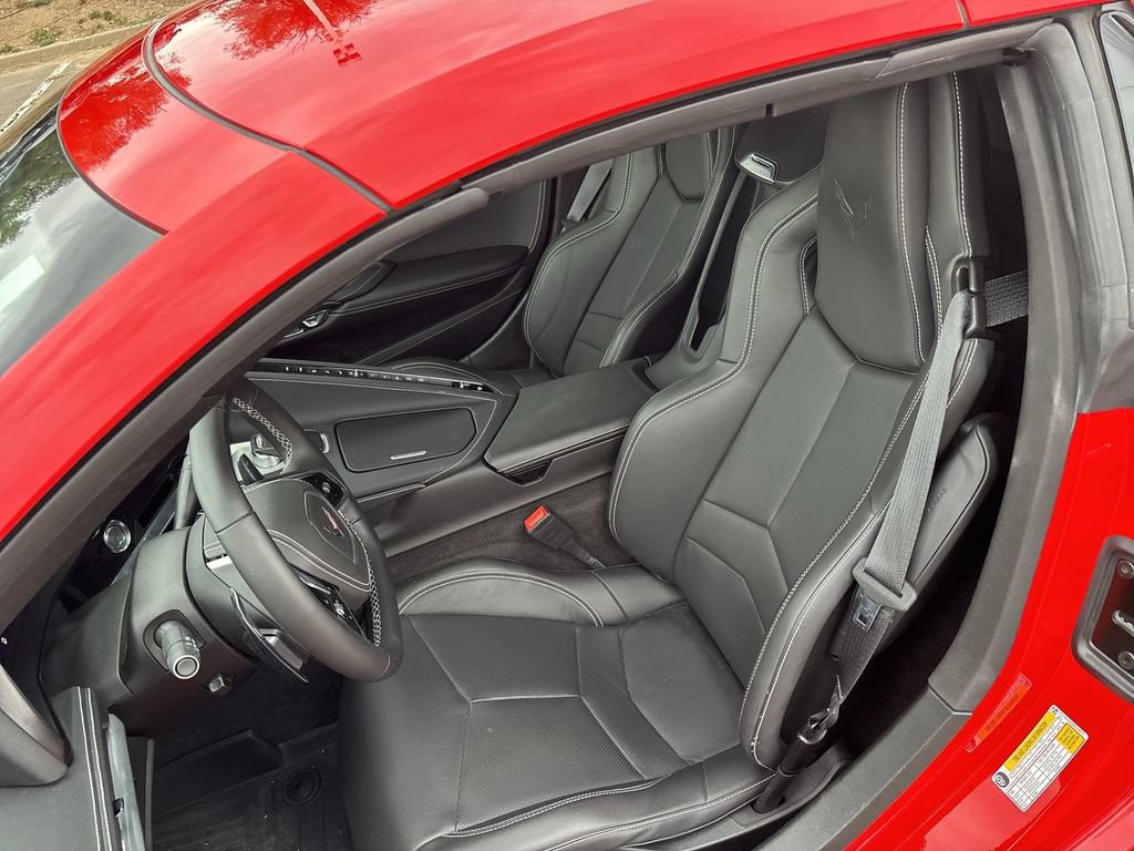 Used 2025 Chevrolet Corvette Stingray Convertible w/ 1LT RWD image 23