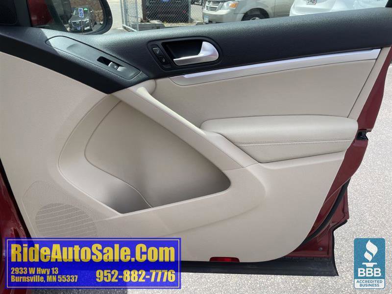 Used 2013 Volkswagen Tiguan S AWD/4WD image 13