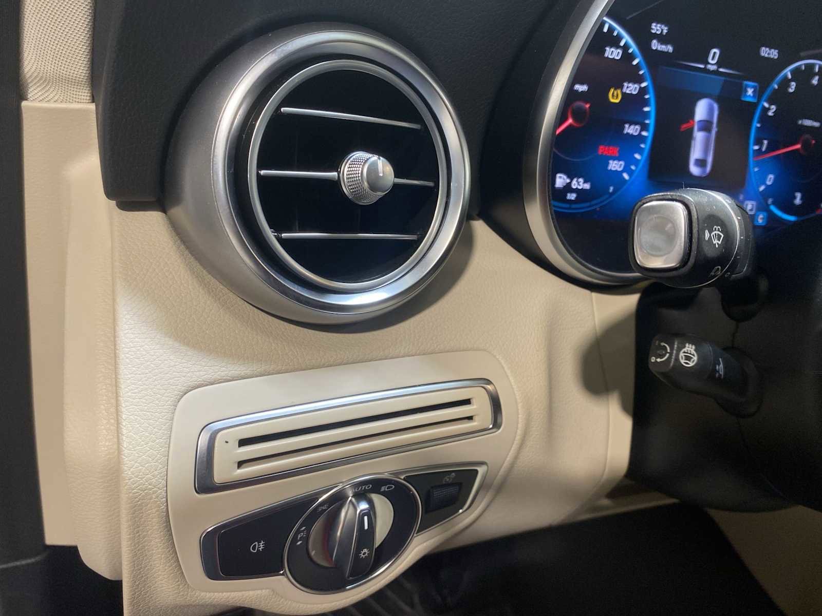 Used 2021 Mercedes-Benz C 300 4MATIC Sedan image 24