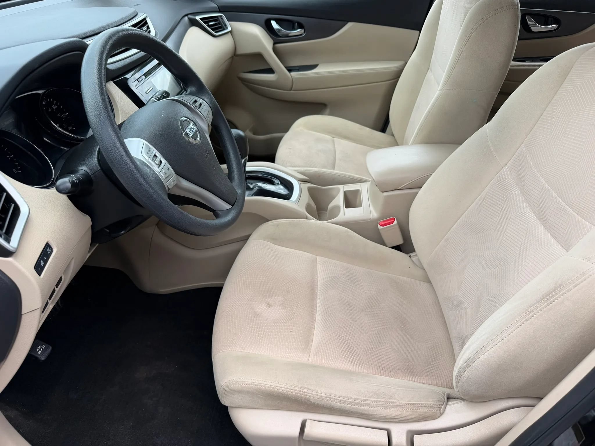 Used 2016 Nissan Rogue S FWD image 8