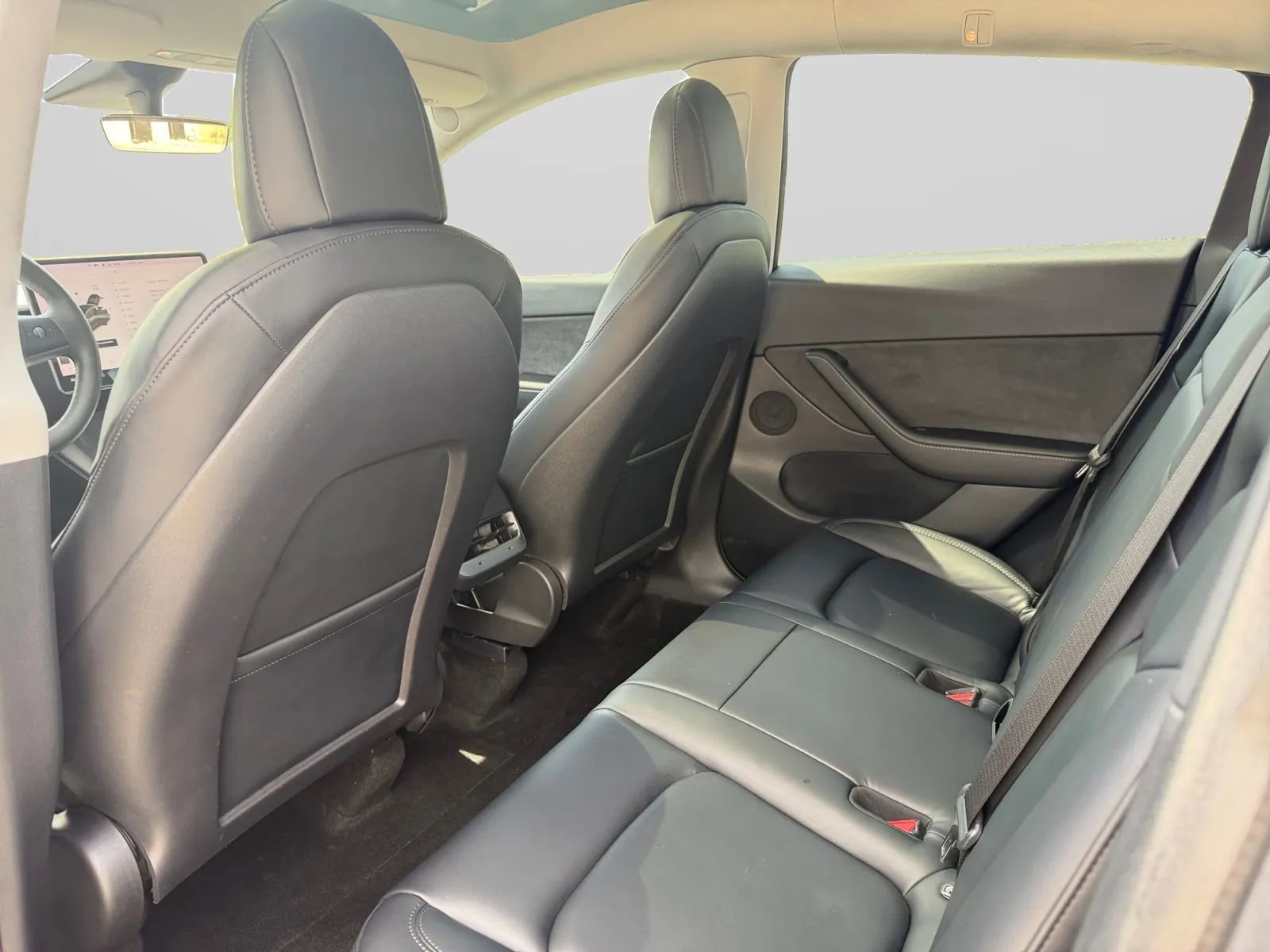 Used 2021 Tesla Model Y Performance AWD/4WD image 22