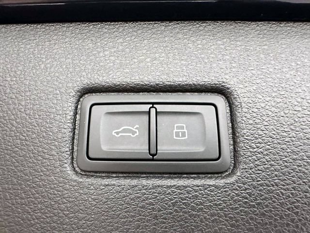 Certified 2024 Audi Q7 3.0T Premium Plus AWD/4WD image 6