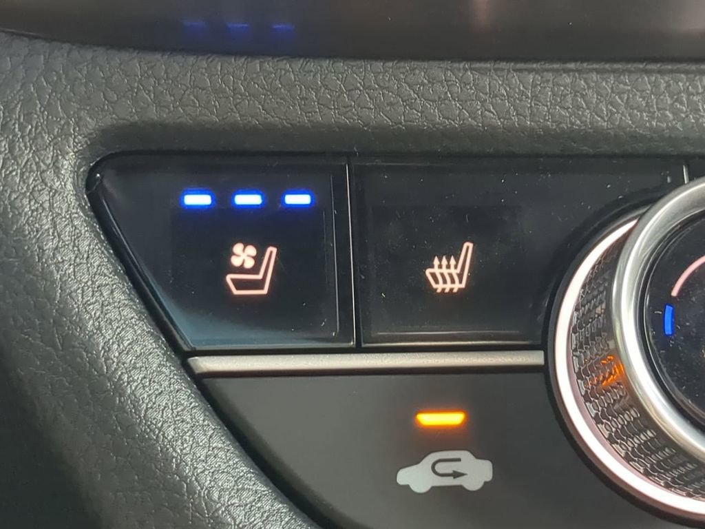 Certified 2025 Acura ADX A-Spec AWD/4WD image 22