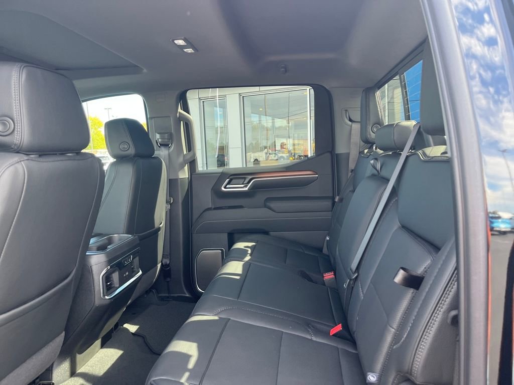 Used 2025 GMC Sierra 1500 Denali image 23
