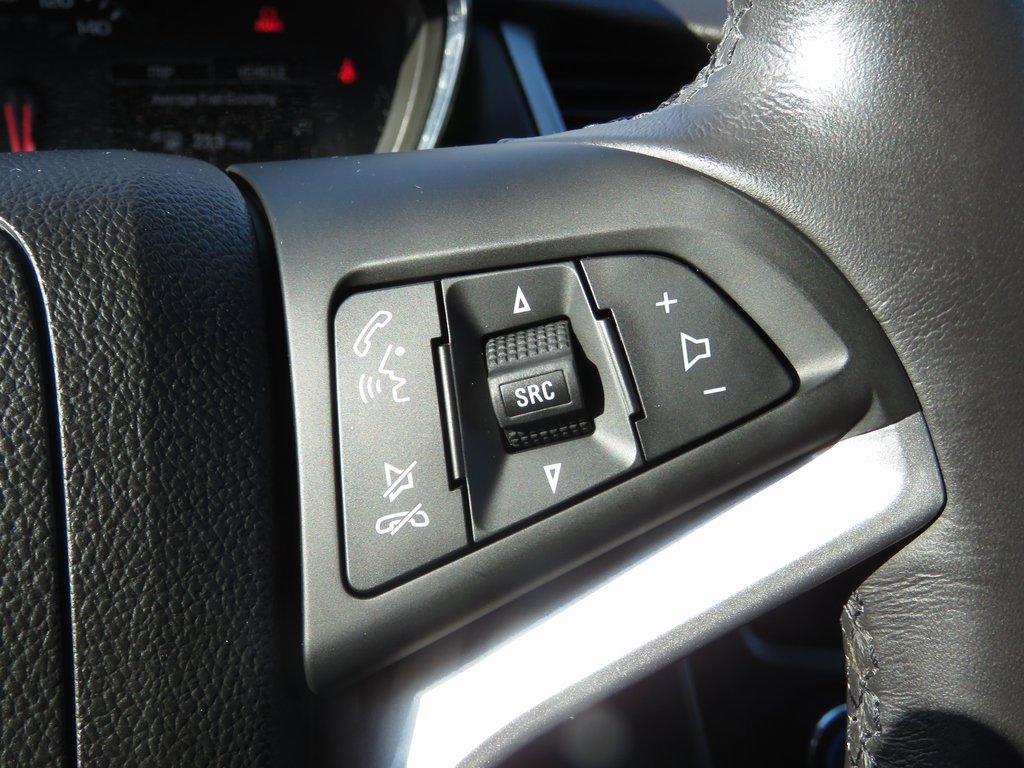 Used 2018 Chevrolet Trax LT w/ Sun & Sound Package image 22