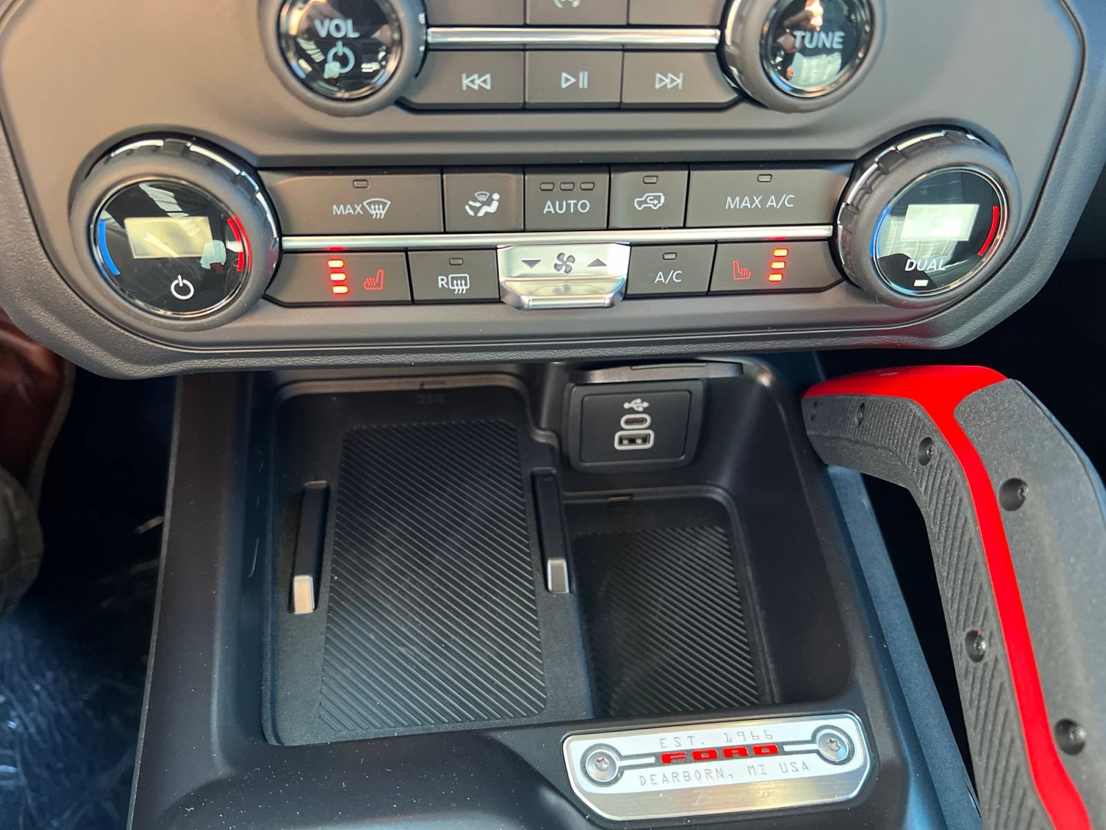 New 2026 Ford Bronco Heritage Edition AWD/4WD image 23