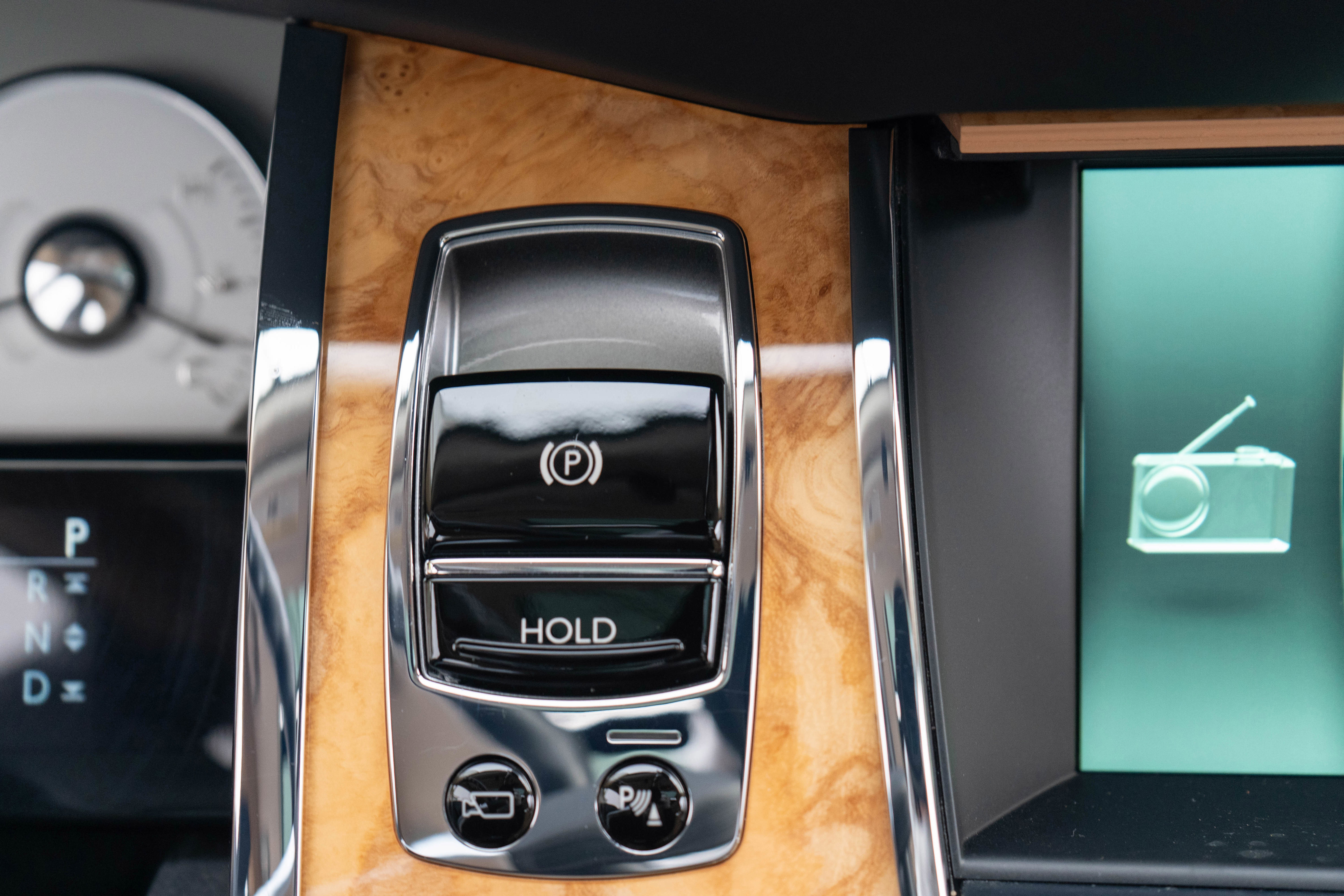 Used 2017 Rolls-Royce Ghost image 30