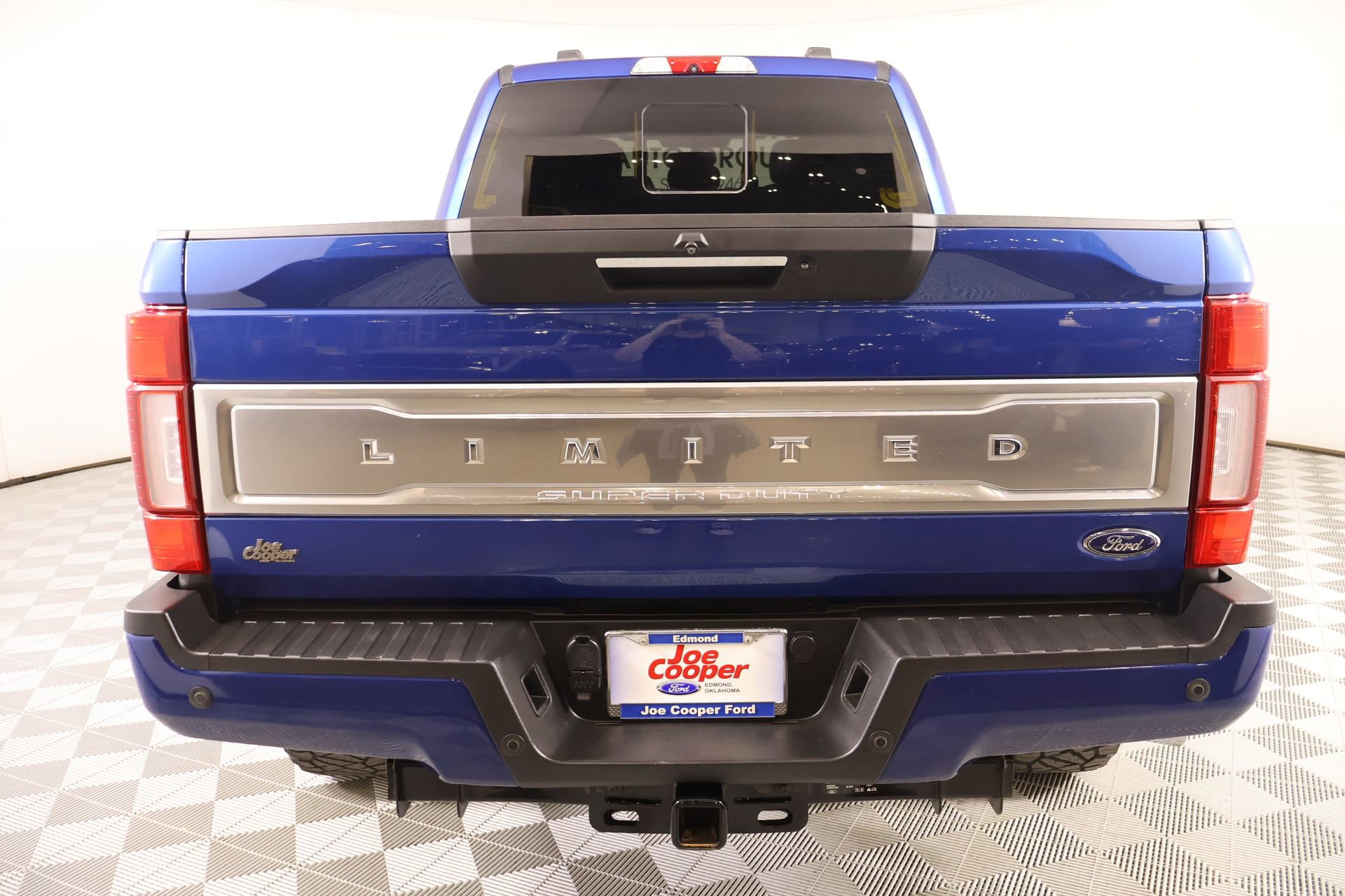 Used 2022 Ford F250 Limited w/ FX4 Off-Road Package AWD/4WD image 24