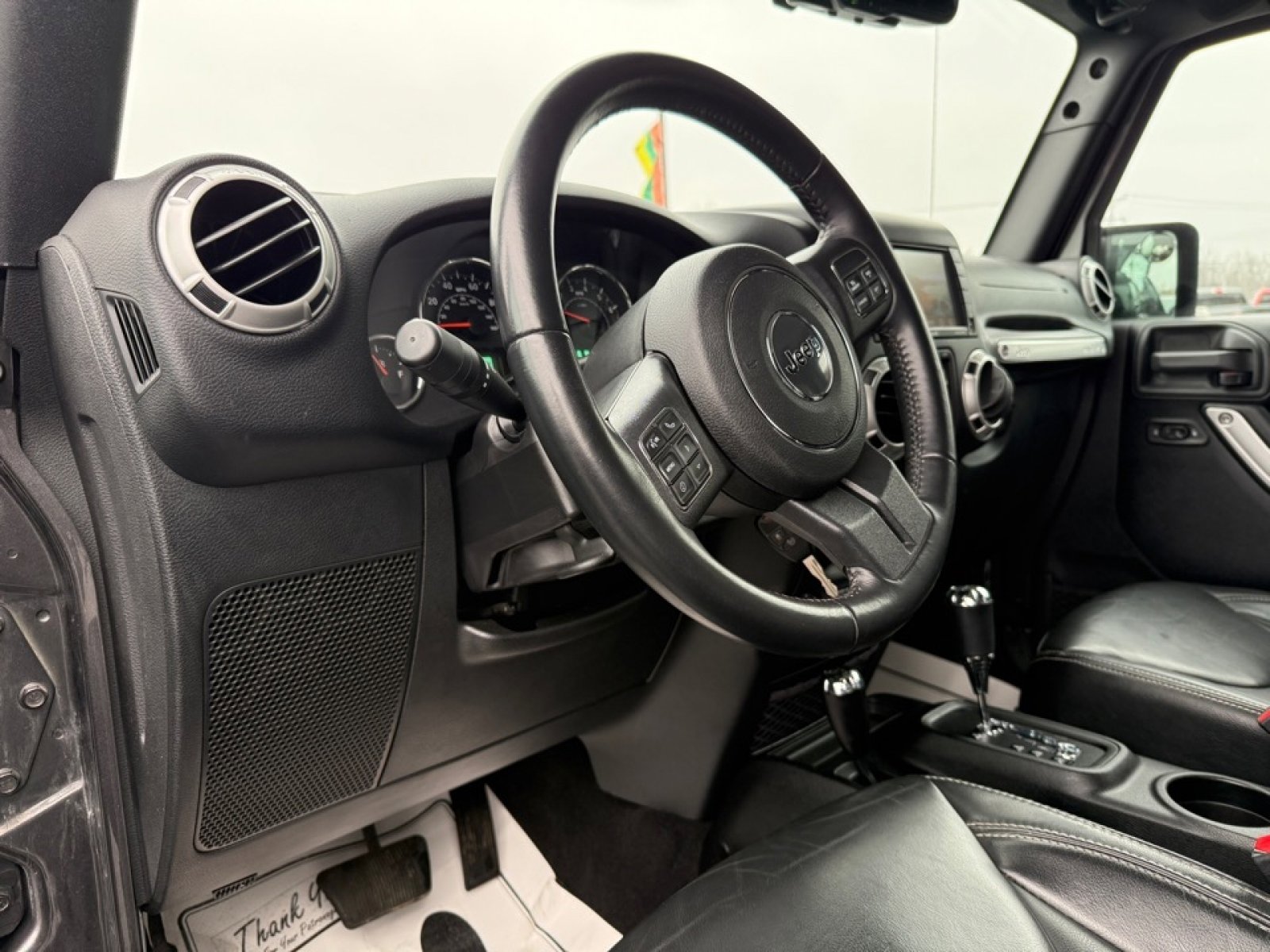 Used 2018 Jeep Wrangler Unlimited Sahara w/ Connectivity Group image 13