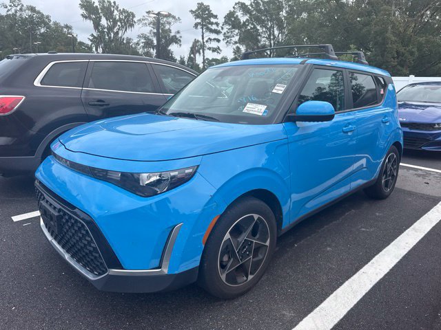 Used 2025 Kia Soul EX FWD image 3