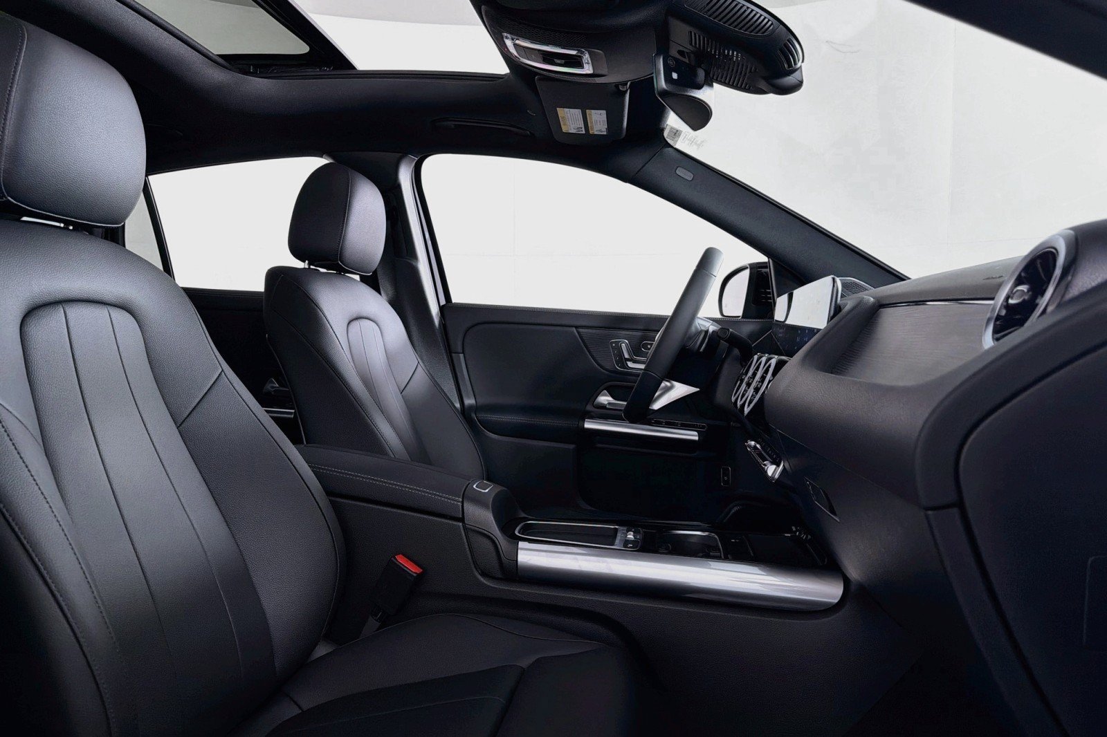New 2026 Mercedes-Benz GLA 250 image 6