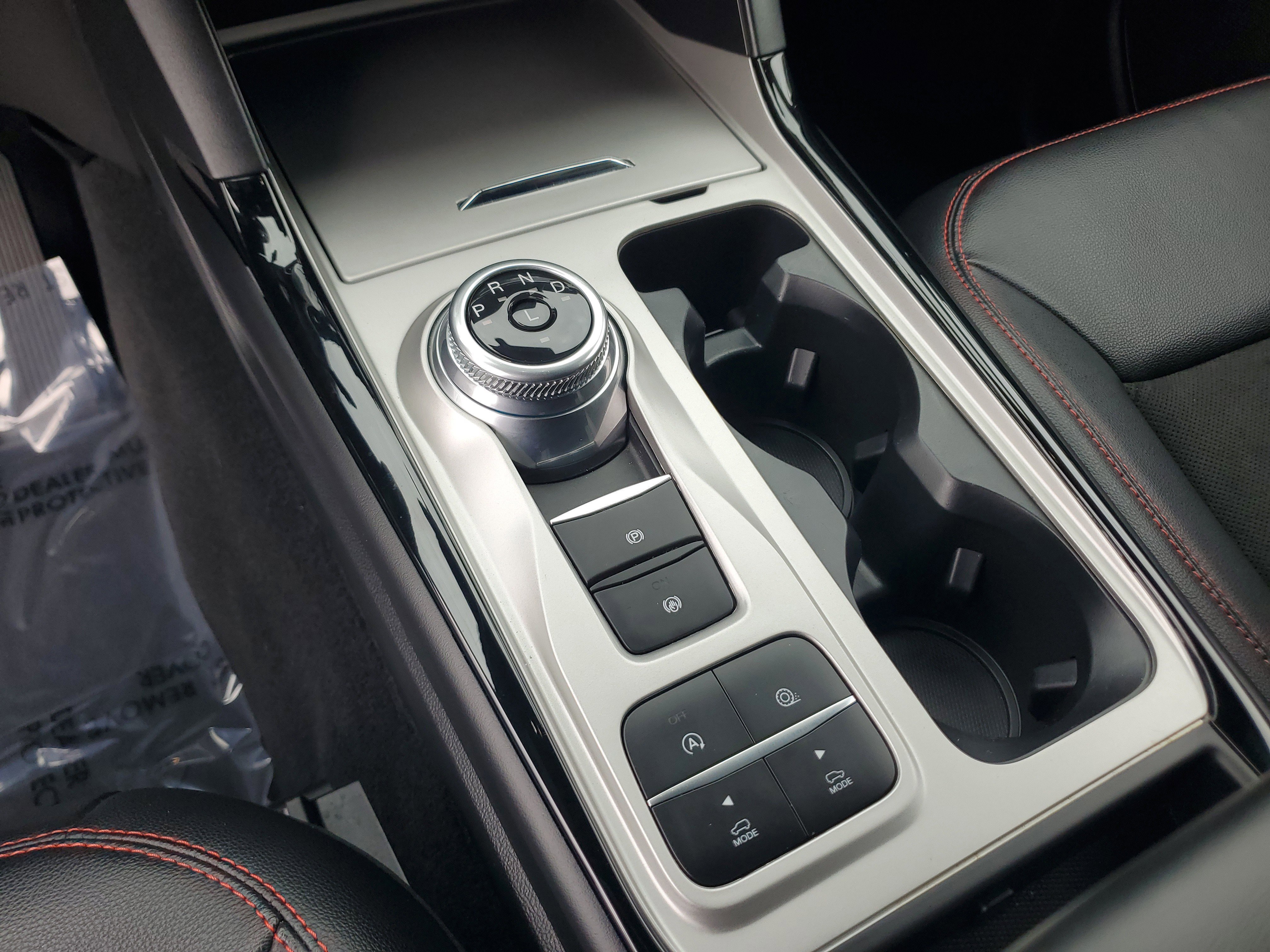 Used 2023 Ford Explorer ST-Line w/ Class IV Trailer Tow Package image 27