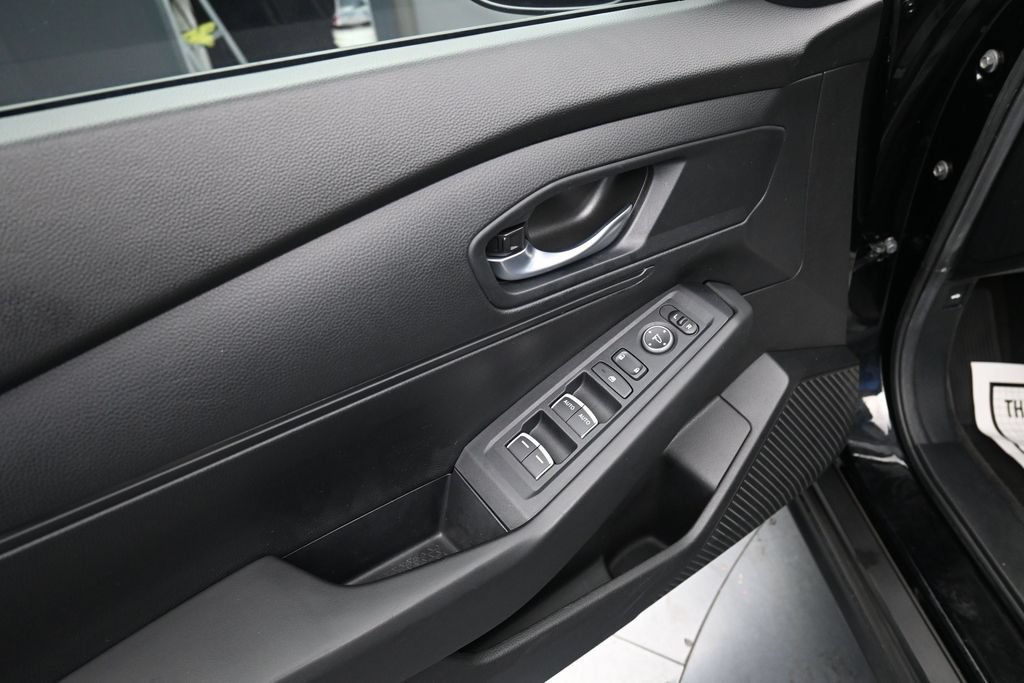 Used 2025 Honda Accord LX image 18