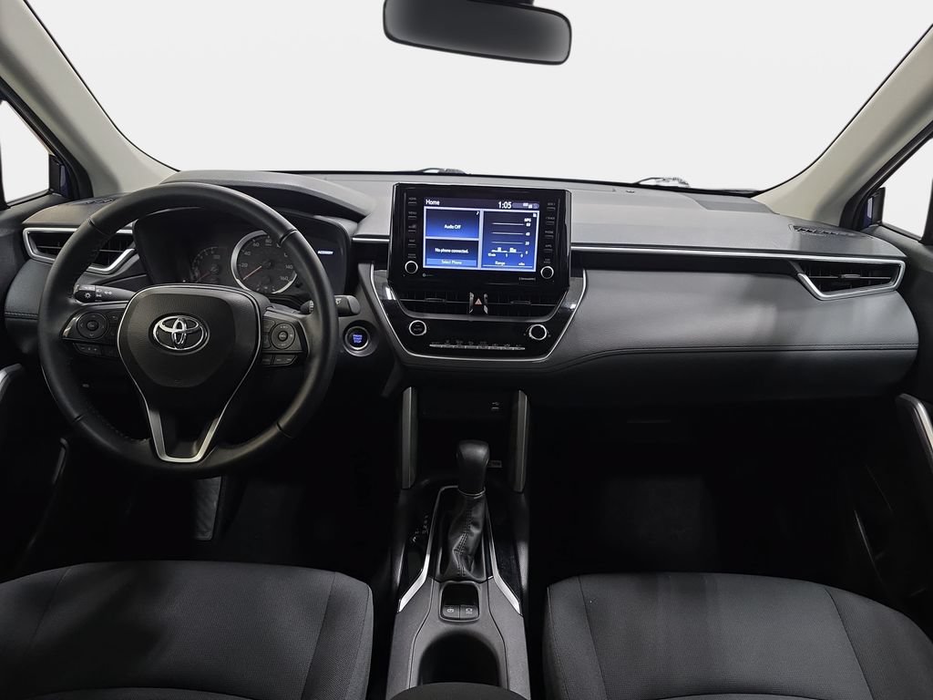 Used 2022 Toyota Corolla Cross LE AWD/4WD image 10