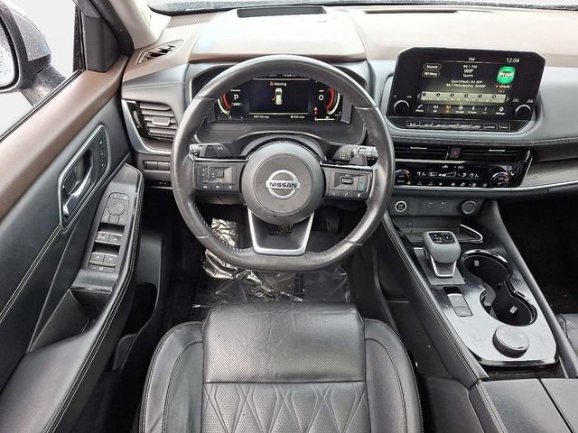 Used 2021 Nissan Rogue Platinum image 13