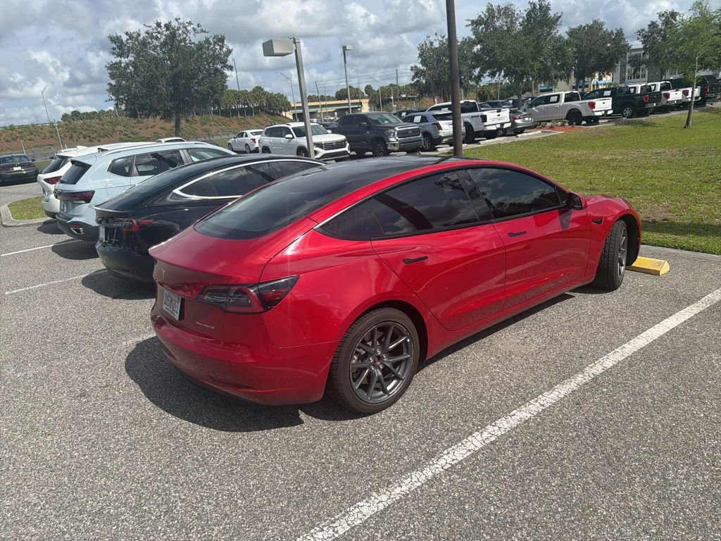 Used 2022 Tesla Model 3 Long Range AWD/4WD image 9
