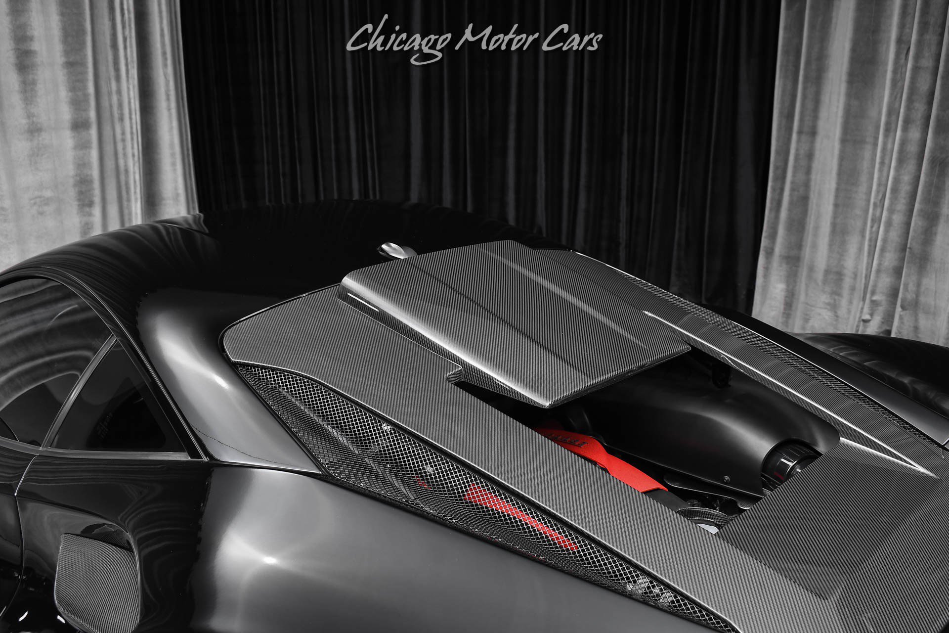 Used 2021 Ferrari F8 Tributo RWD image 38