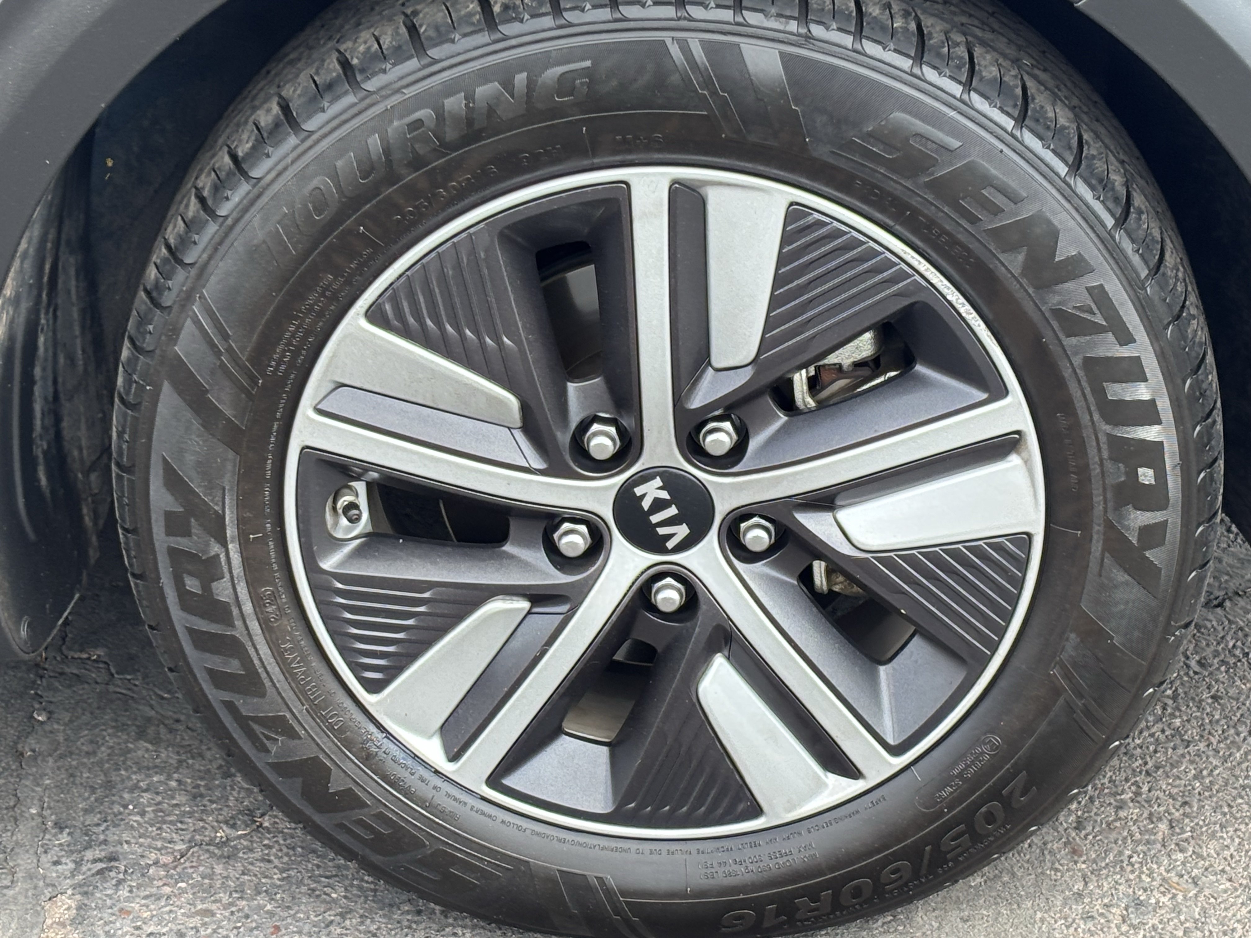 Used 2020 Kia Niro LXS FWD image 7