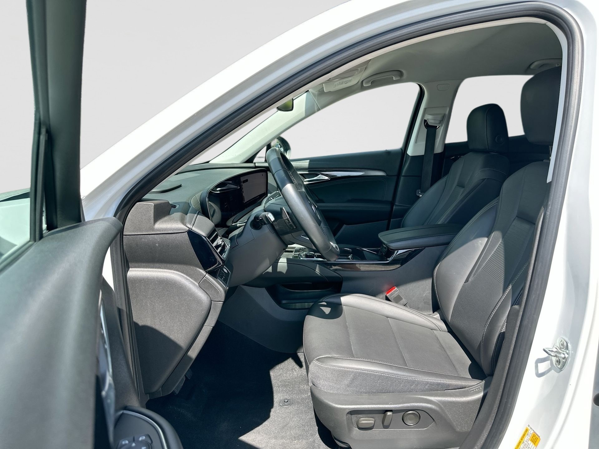 Used 2024 Buick Envision Preferred AWD/4WD image 19