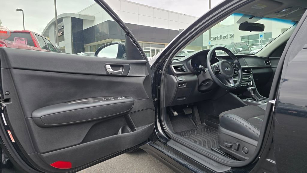 Used 2018 Kia Optima S w/ Panoramic Sunroof Package FWD image 55