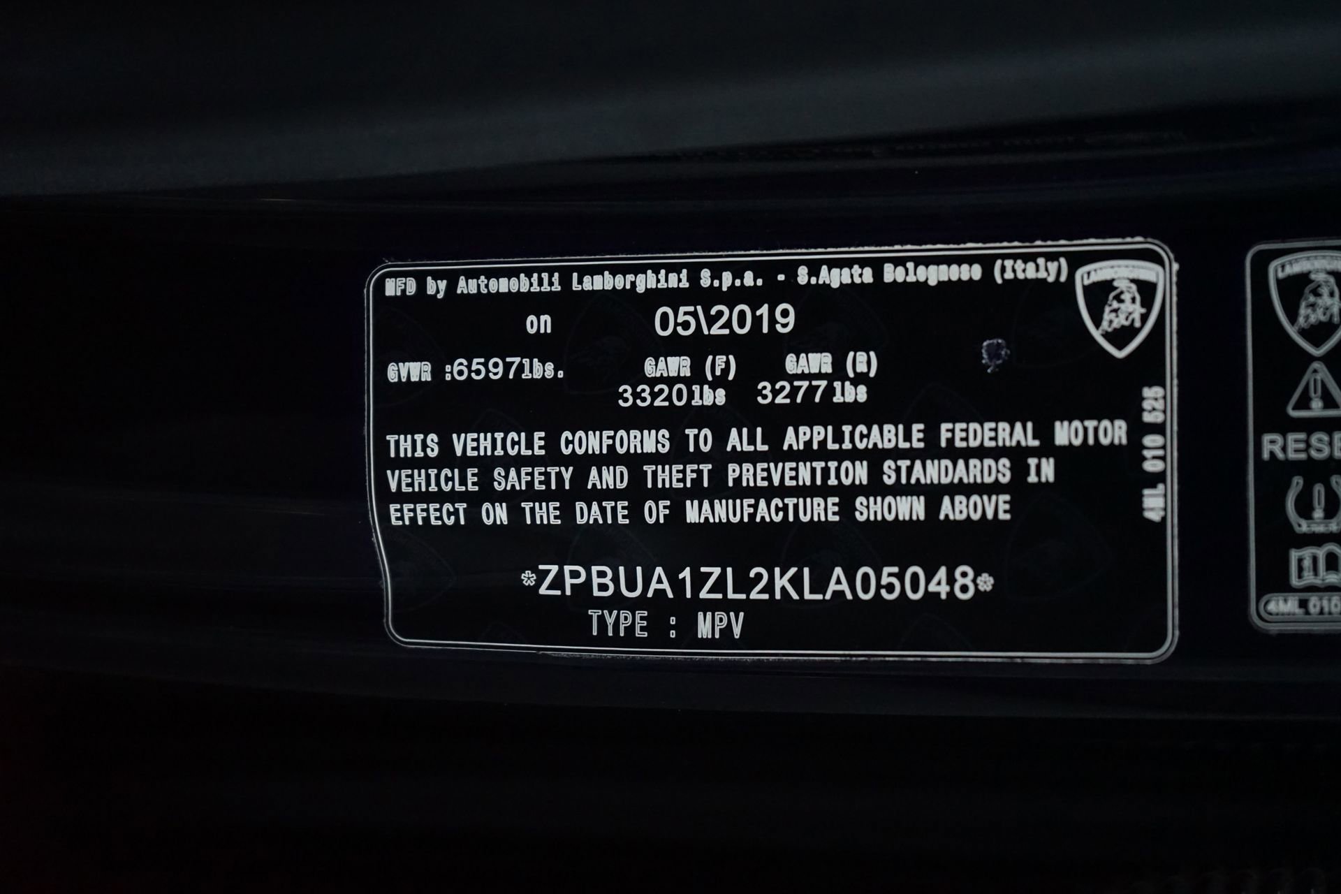 Used 2019 Lamborghini Urus image 39