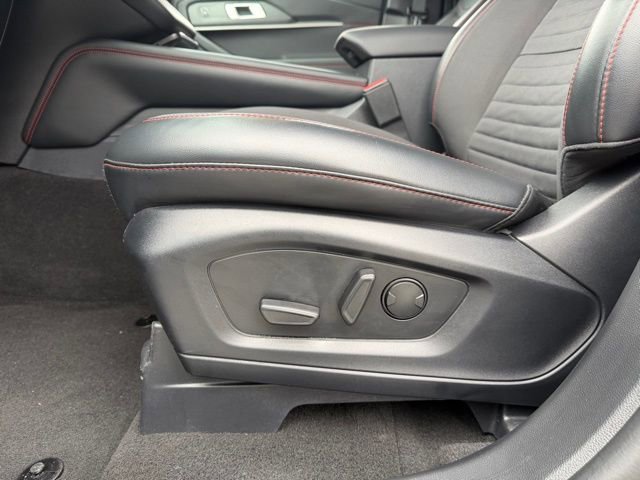 Certified 2025 Ford Explorer ST-Line AWD/4WD image 10