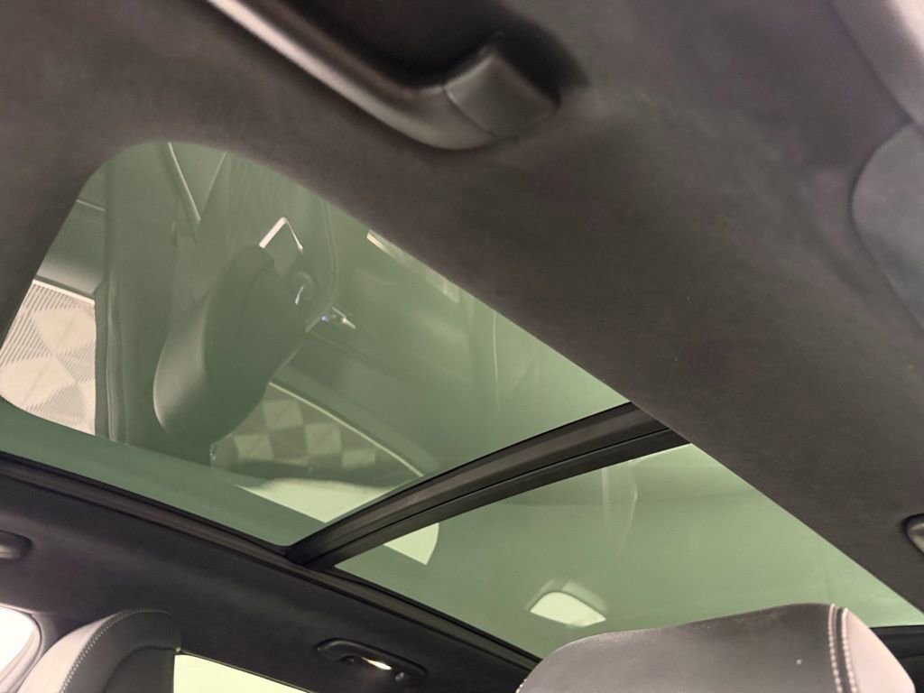 Used 2024 Genesis GV70 3.5T Sport w/ Sport Advanced Package image 26