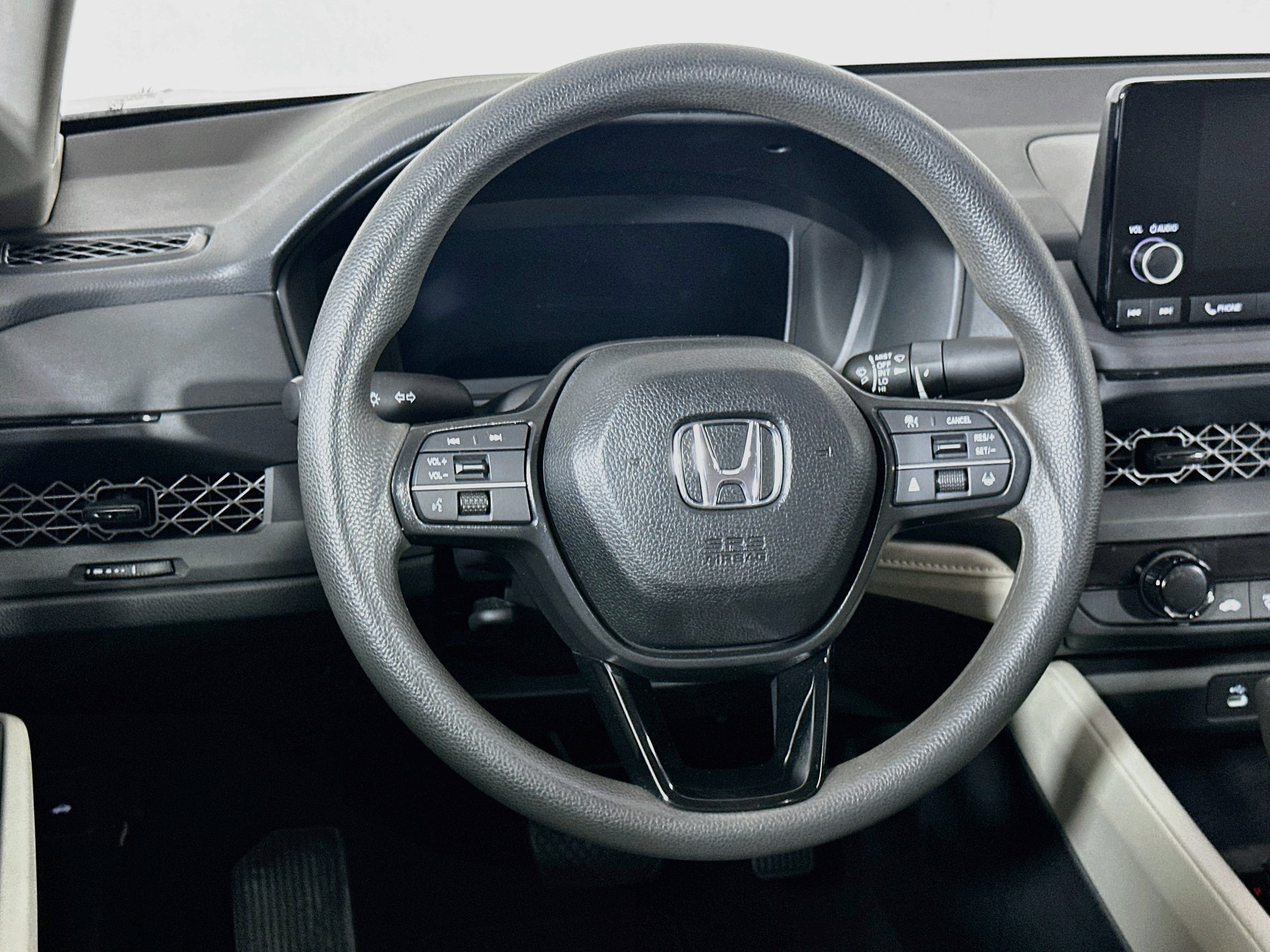 Used 2025 Honda Accord LX image 17